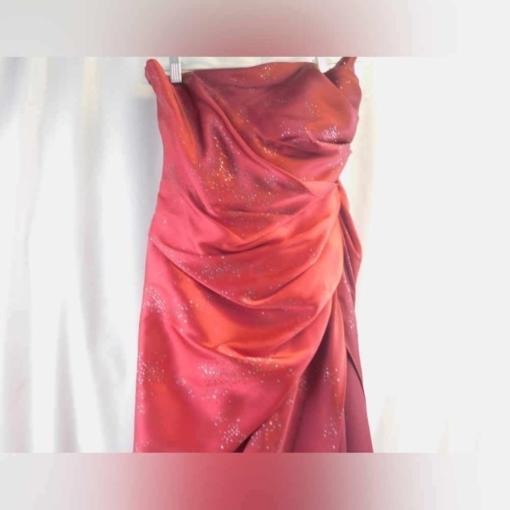 David's Bridal Pink/Purple Strapless Side Ruche Dress, Size: 3 - Picture 4 of 10